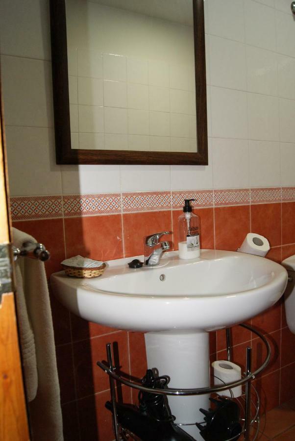Apartamento 2 4/6 Pax Casa Rural El Sauce. A 2,5 Km De Cuenca Capital Nohales Eksteriør billede