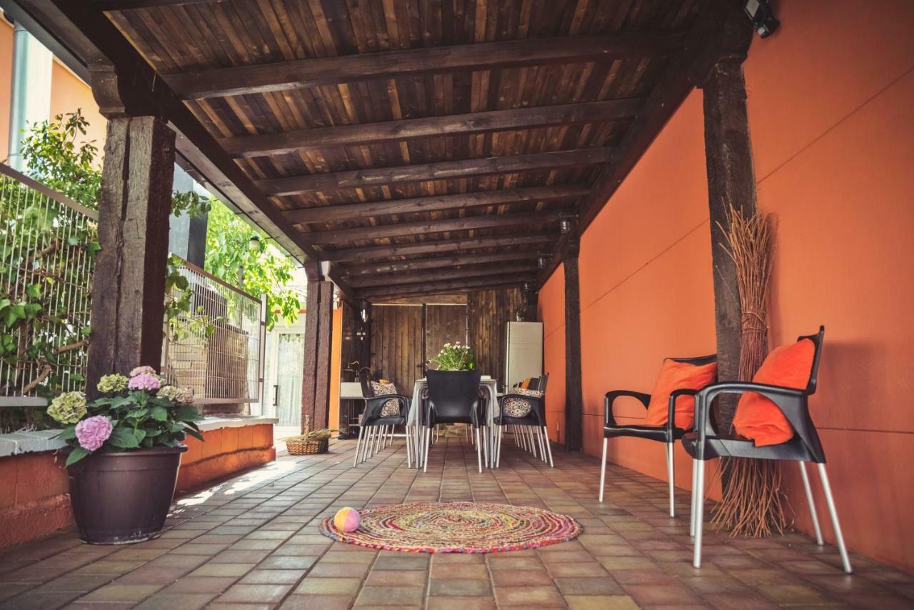 Apartamento 2 4/6 Pax Casa Rural El Sauce. A 2,5 Km De Cuenca Capital Nohales Eksteriør billede