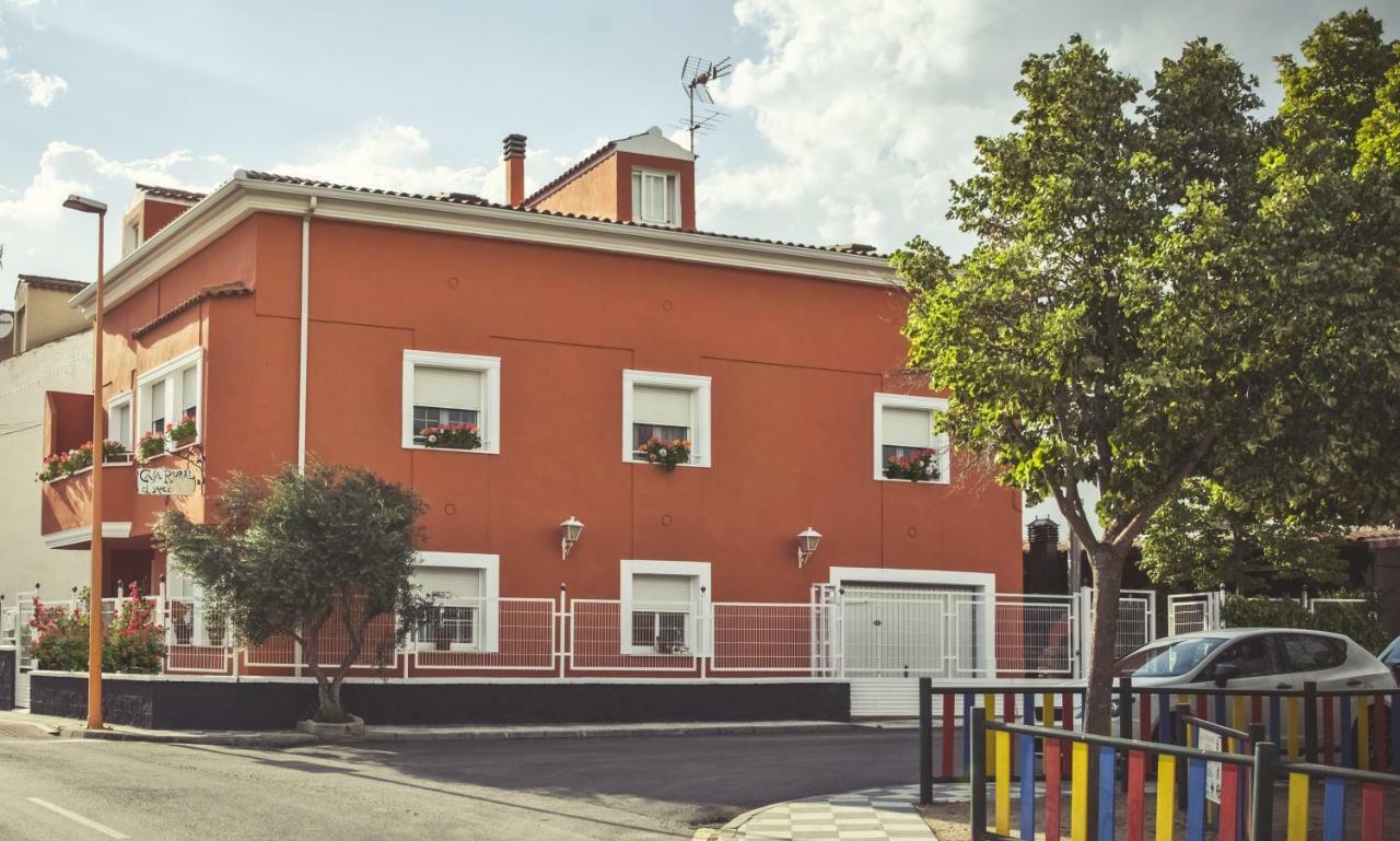 Apartamento 2 4/6 Pax Casa Rural El Sauce. A 2,5 Km De Cuenca Capital Nohales Eksteriør billede