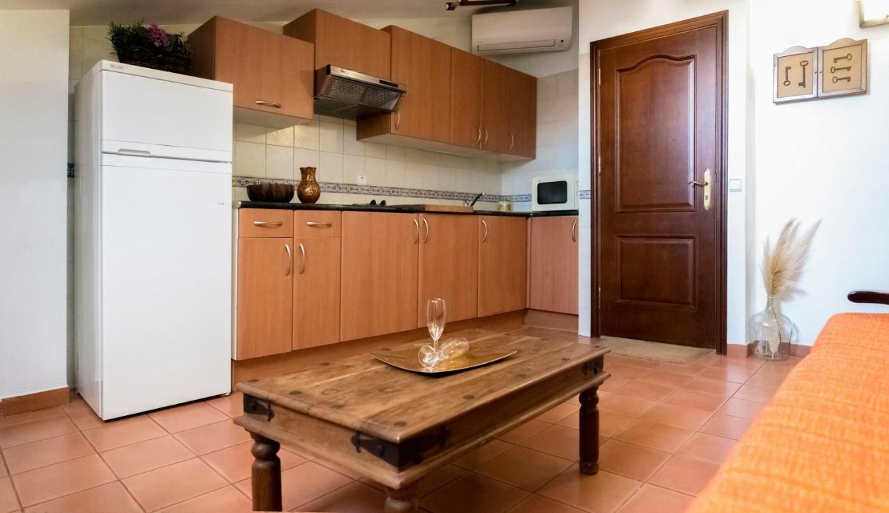 Apartamento 2 4/6 Pax Casa Rural El Sauce. A 2,5 Km De Cuenca Capital Nohales Eksteriør billede