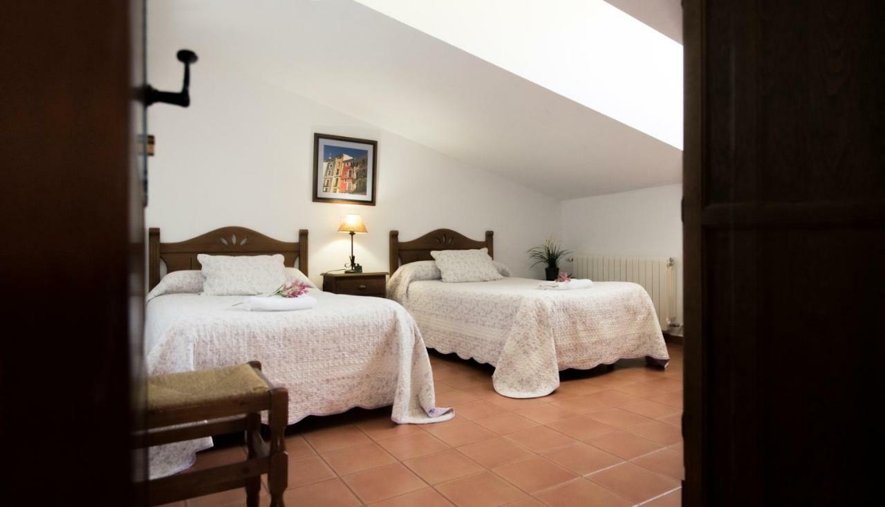 Apartamento 2 4/6 Pax Casa Rural El Sauce. A 2,5 Km De Cuenca Capital Nohales Eksteriør billede